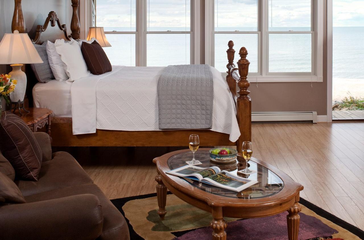 Oscoda Huron House B&B 외부 사진