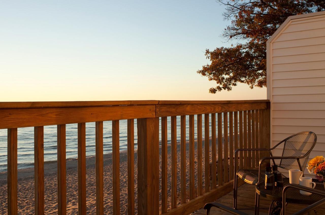 Oscoda Huron House B&B 외부 사진