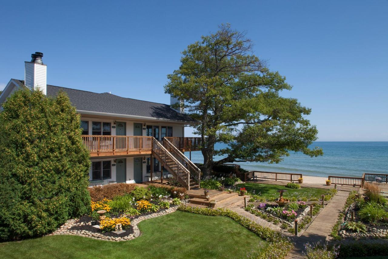 Oscoda Huron House B&B 외부 사진